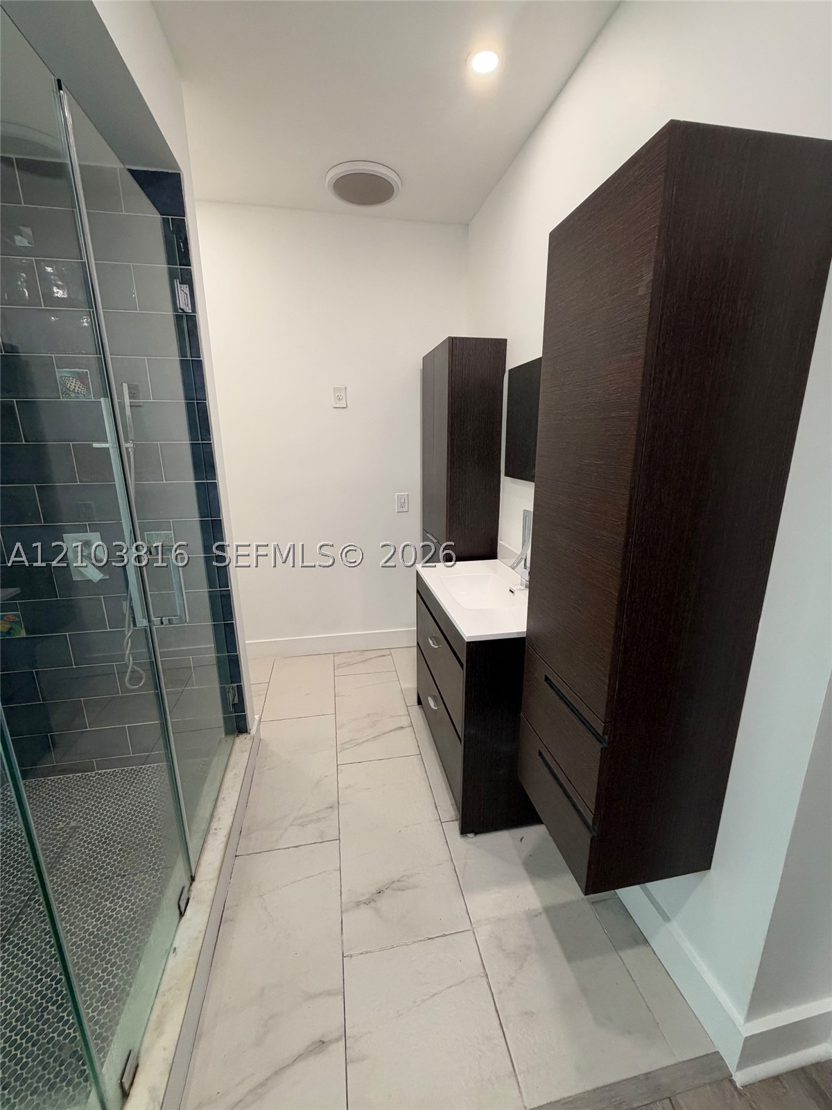 2408 NE 135th St #2408, North Miami FL 33181