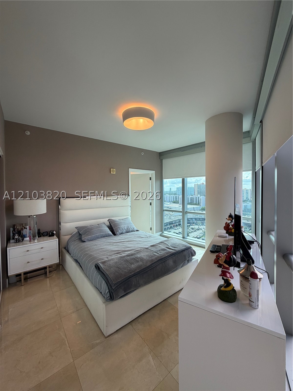 17121 Collins Ave #1608, Sunny Isles Beach FL 33160
