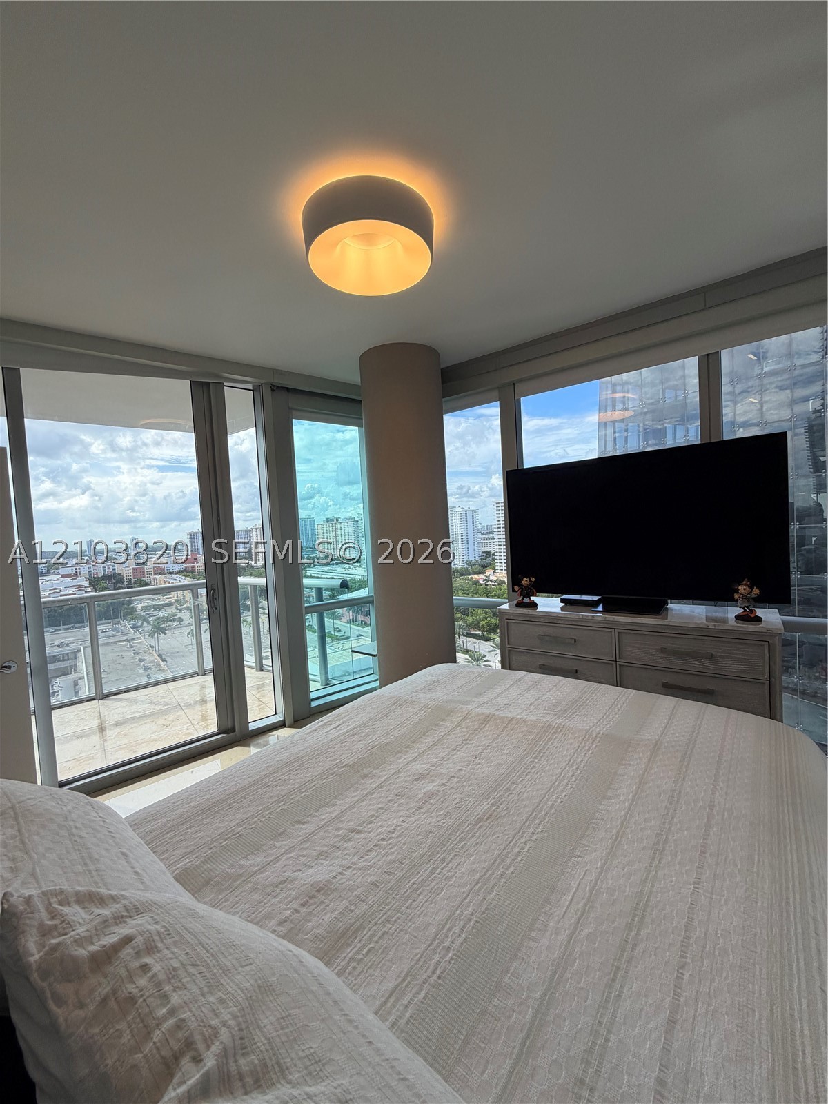 17121 Collins Ave #1608, Sunny Isles Beach FL 33160