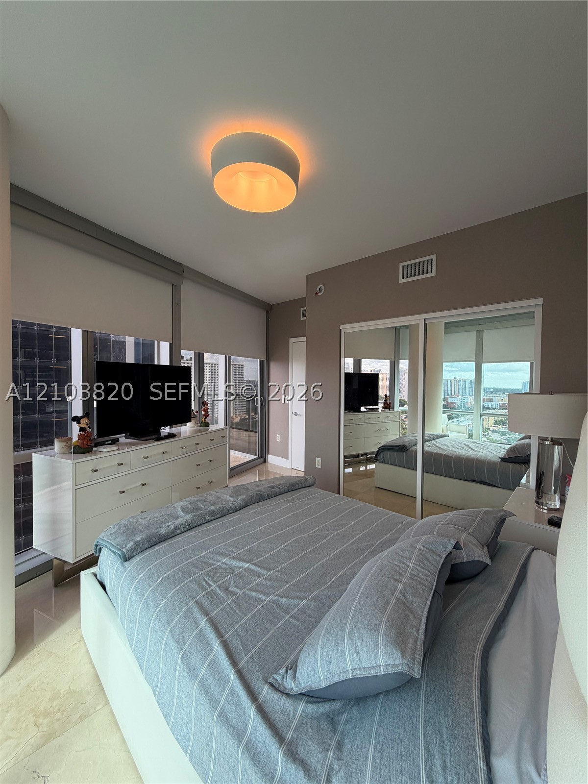 17121 Collins Ave #1608, Sunny Isles Beach FL 33160