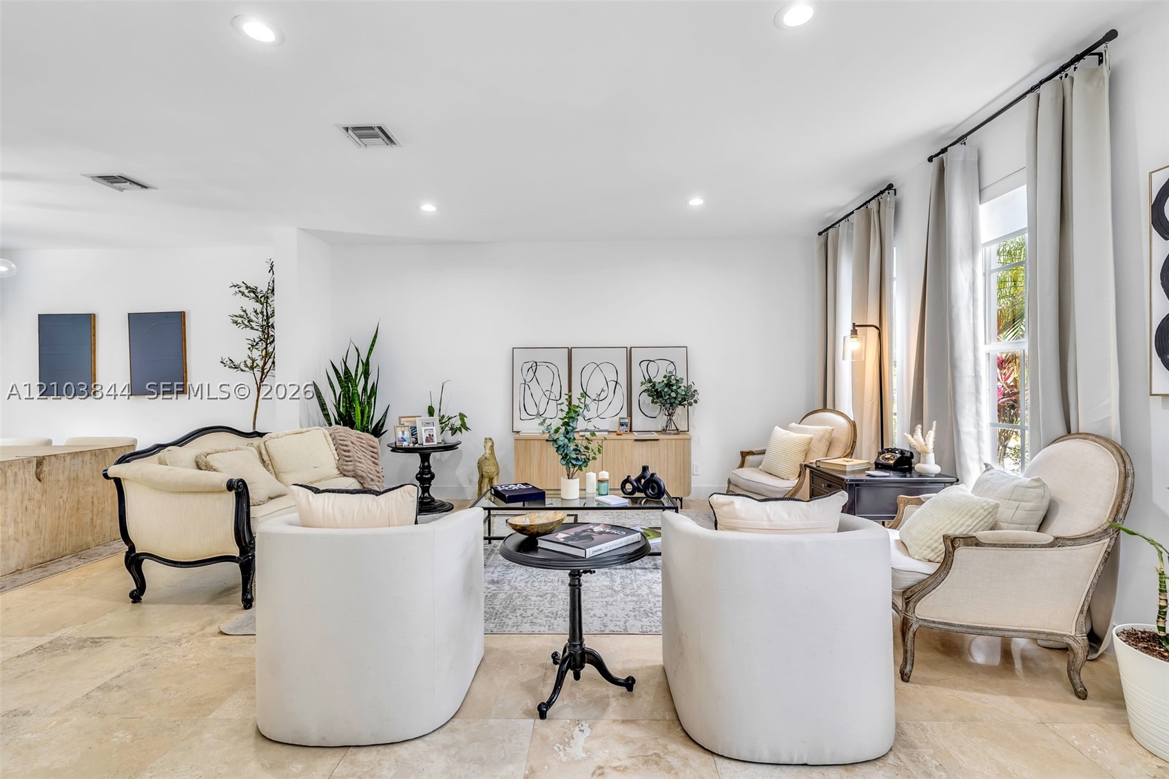 3767 W Gardenia Ave, Weston FL 33332