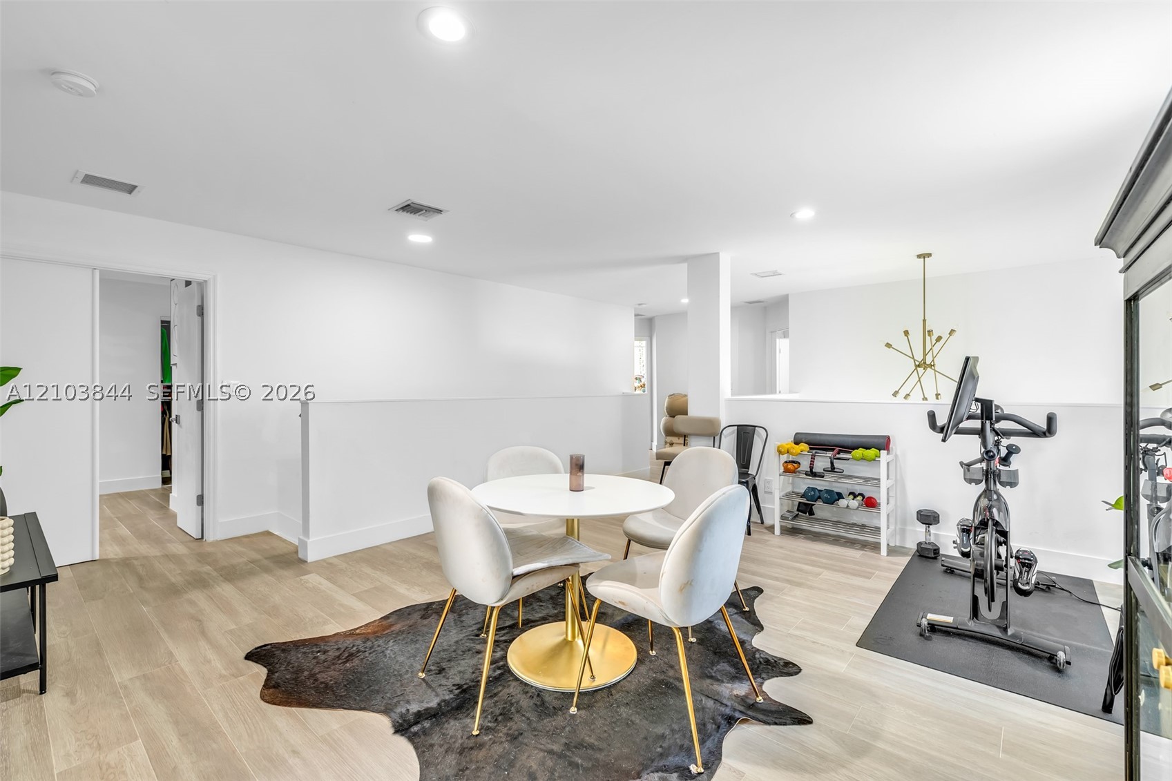 3767 W Gardenia Ave, Weston FL 33332