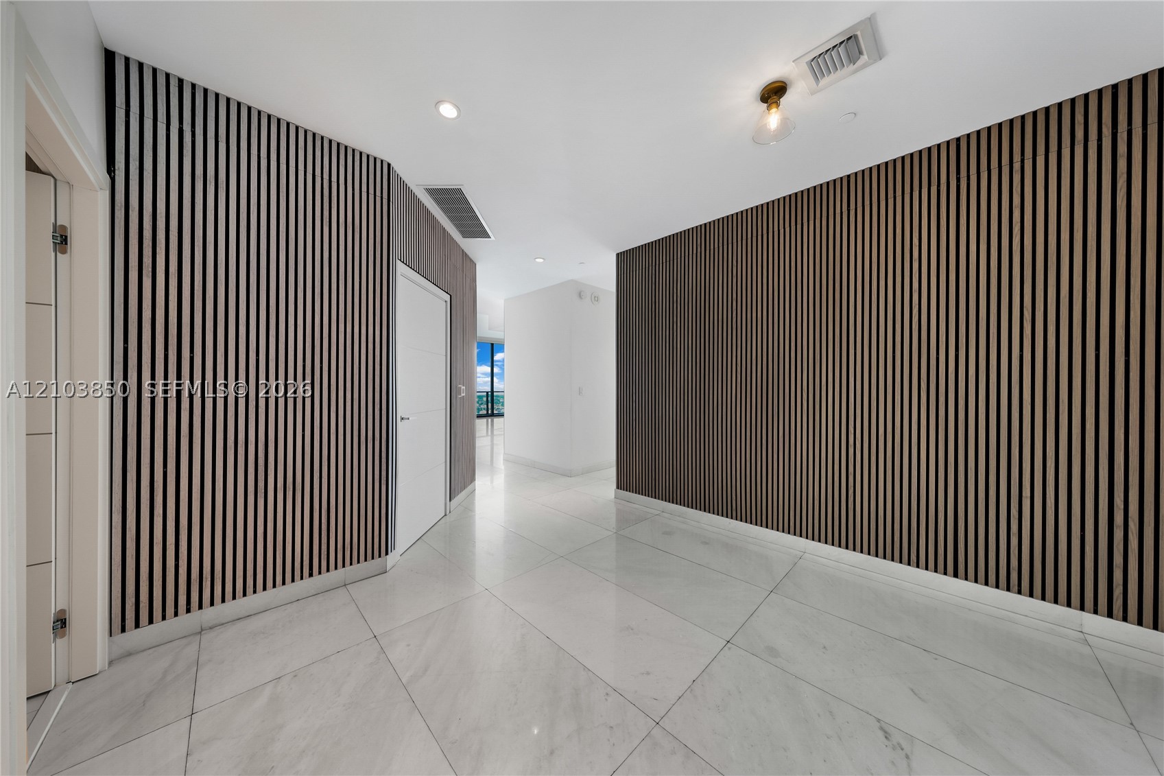 1300 S Miami Ave #PH5210, Miami FL 33130