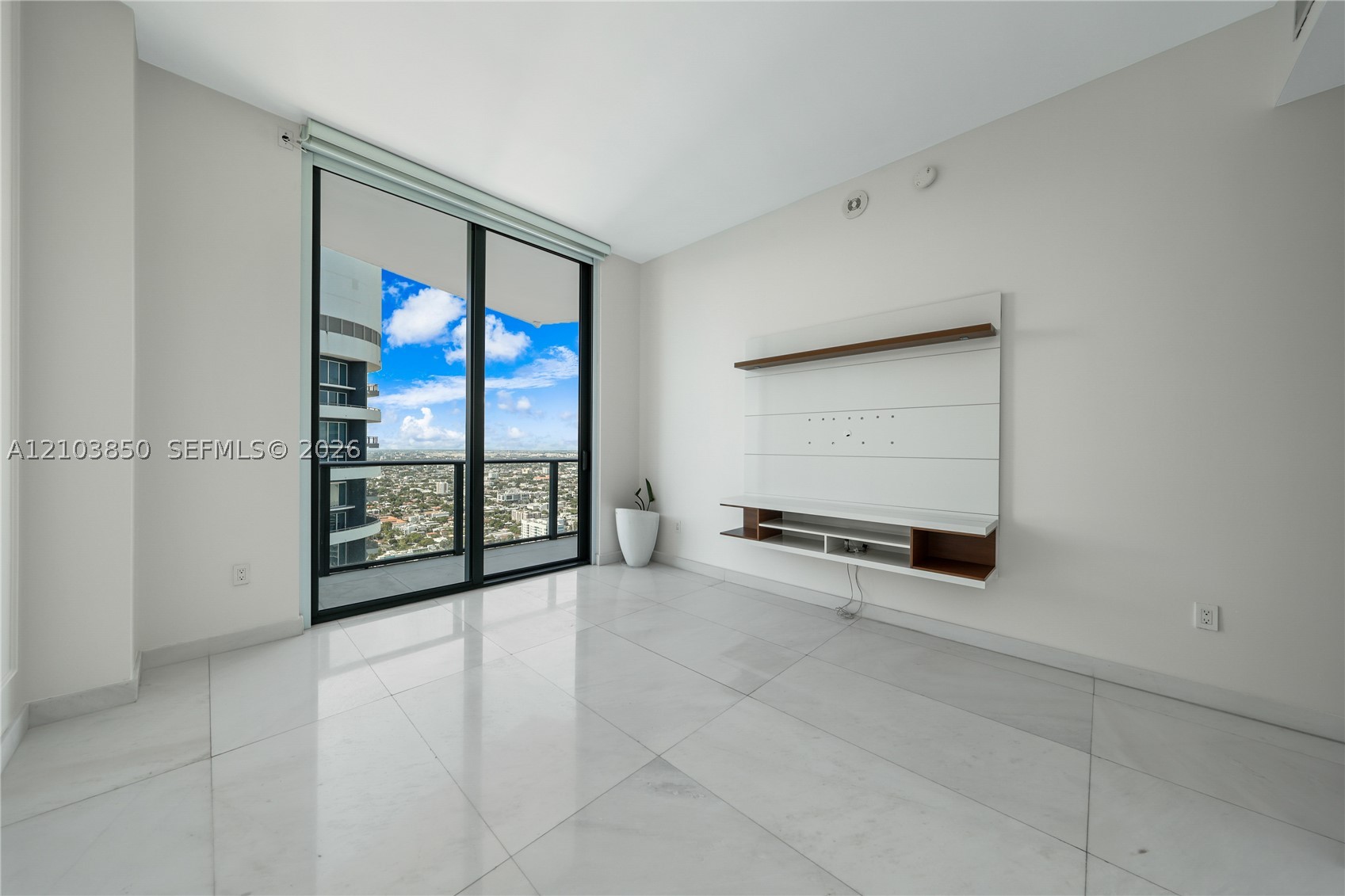 1300 S Miami Ave #PH5210, Miami FL 33130