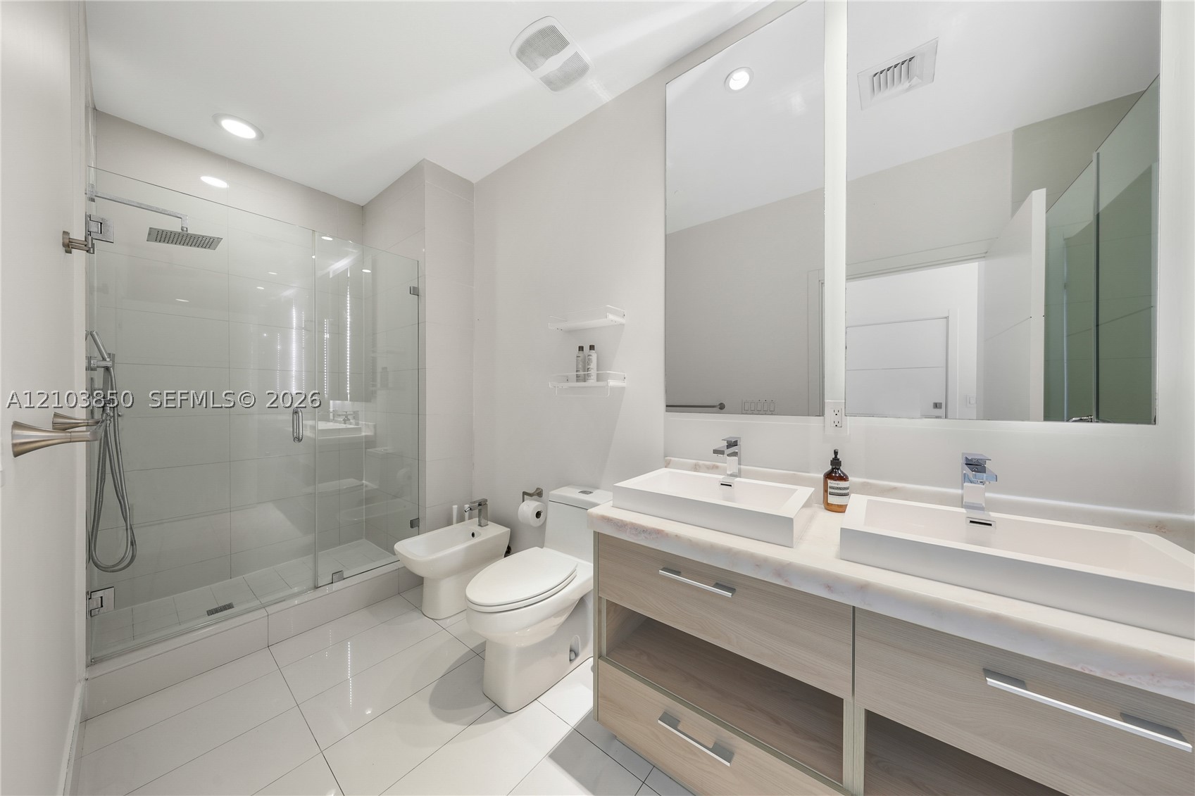 1300 S Miami Ave #PH5210, Miami FL 33130