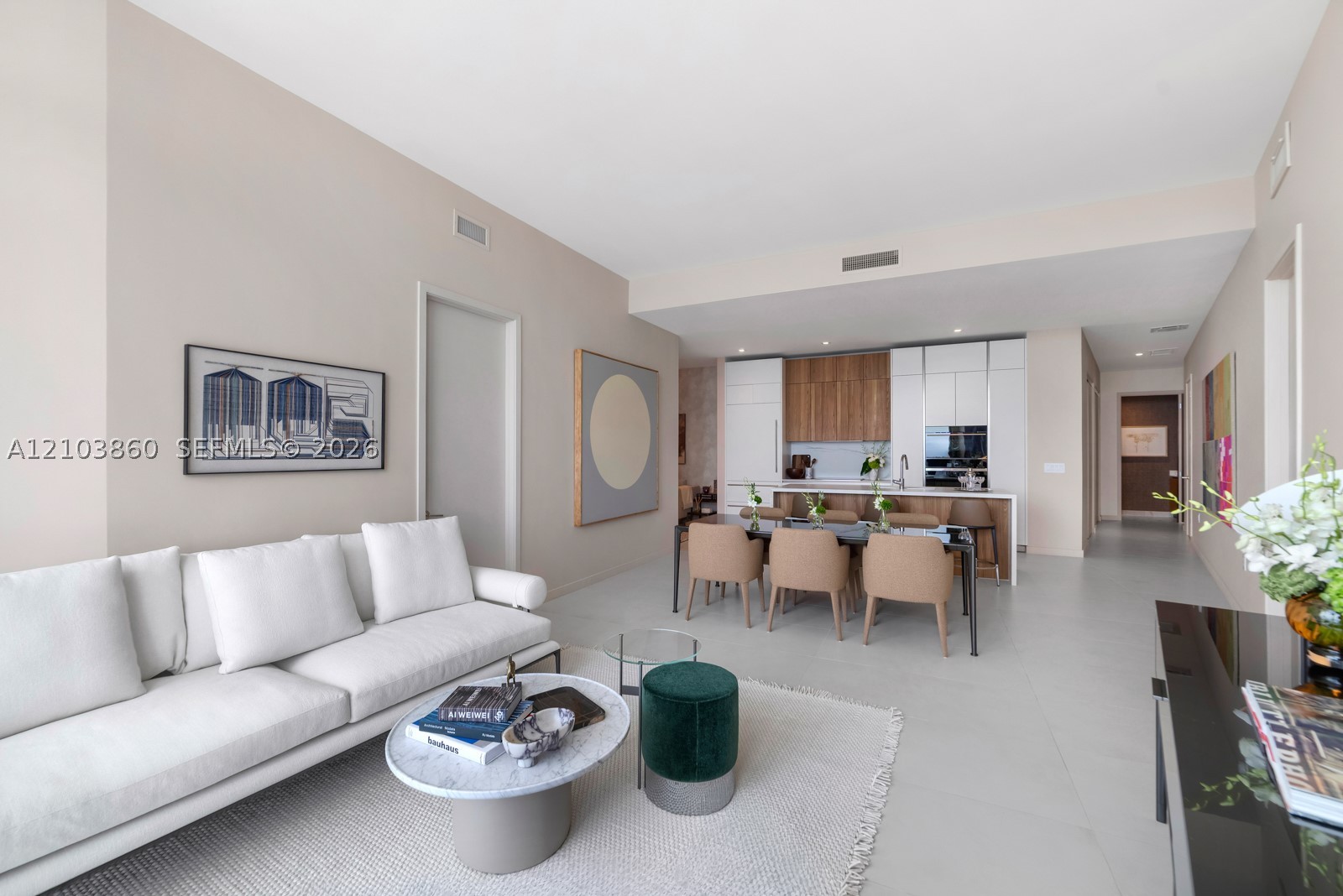 1400 Biscayne Boulevard #4902, Miami FL 33132