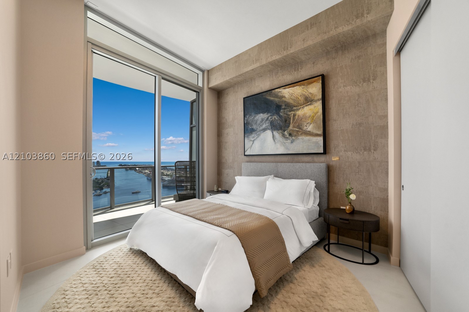 1400 Biscayne Boulevard #4902, Miami FL 33132
