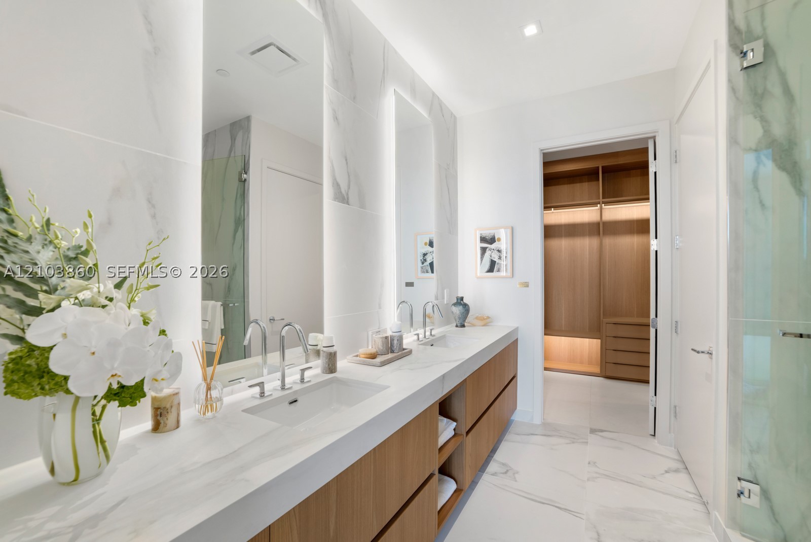 1400 Biscayne Boulevard #4902, Miami FL 33132