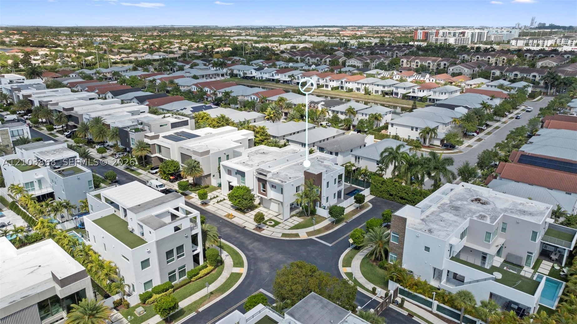 10431 NW 68th Ter, Doral FL 33178