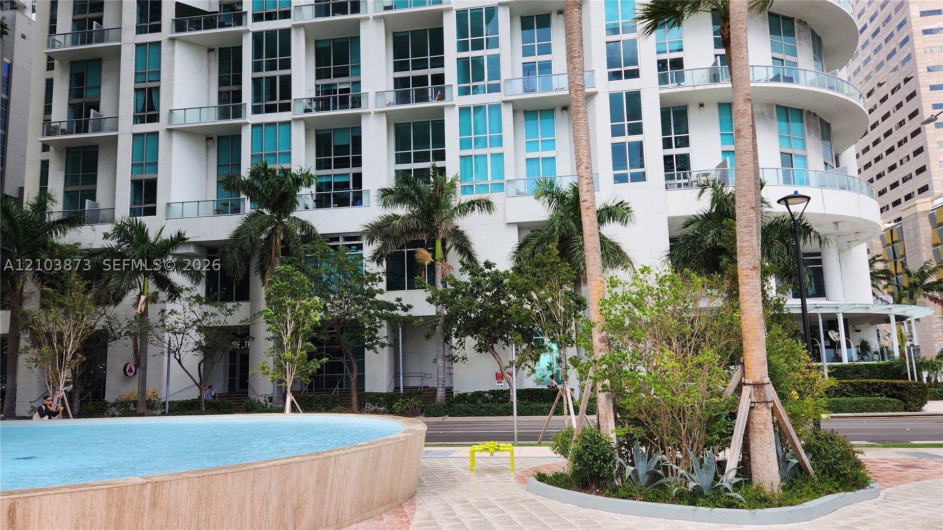 300 S Biscayne Blvd #L-808, Miami FL 33131