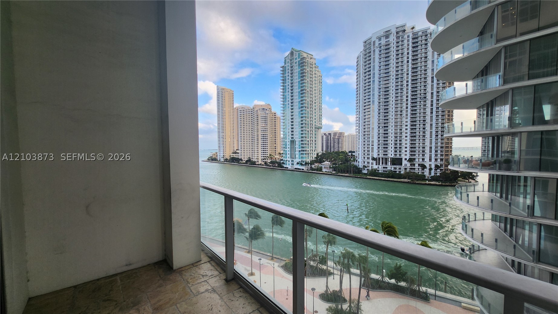 300 S Biscayne Blvd #L-808, Miami FL 33131