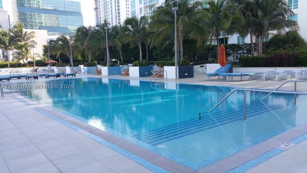 950 Brickell Bay Dr #4008, Miami FL 33131