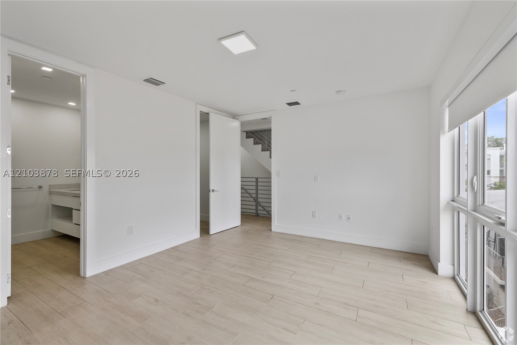 434 SW 10th St #b, Miami FL 33130