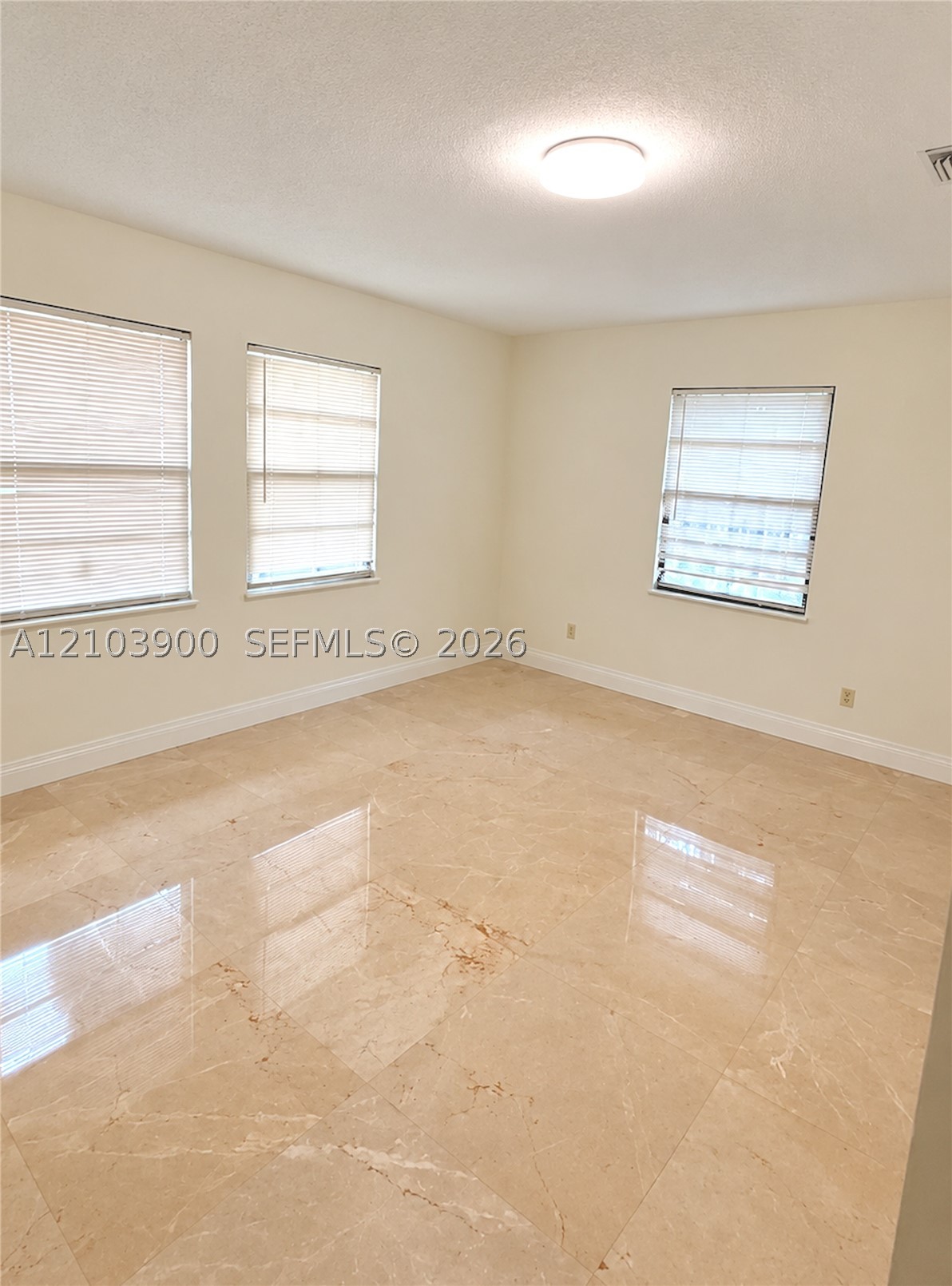 330 188th St, Sunny Isles Beach FL 33160