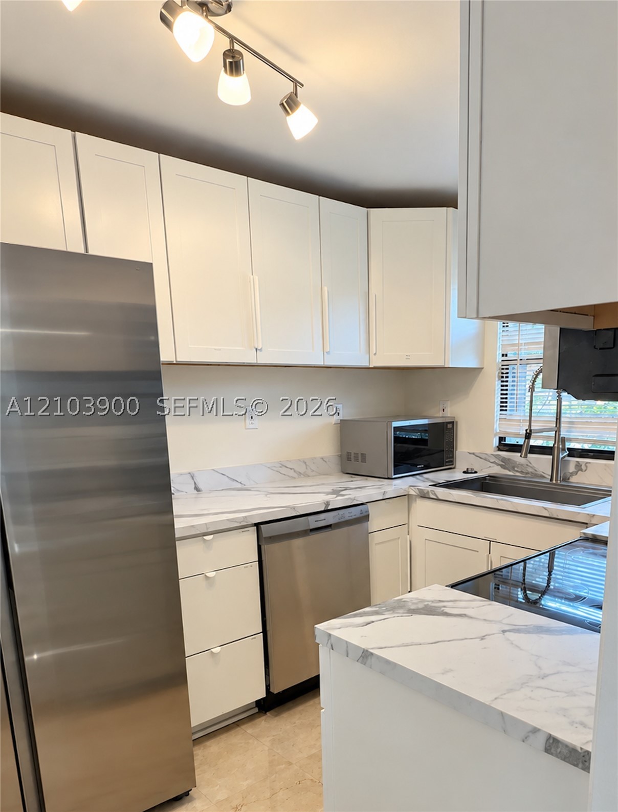 330 188th St, Sunny Isles Beach FL 33160
