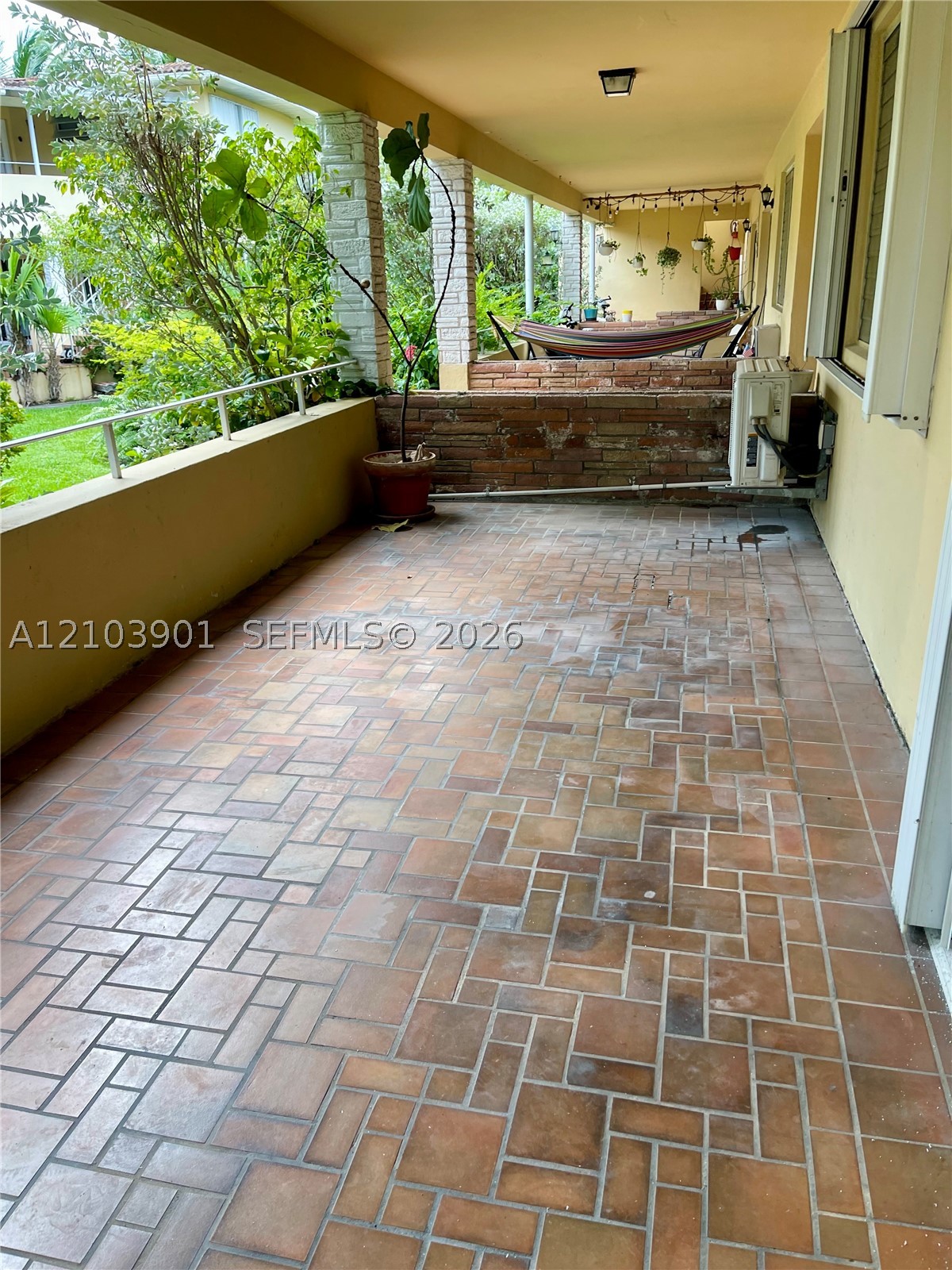 30 Park Dr #12-B, Bal Harbour FL 33154
