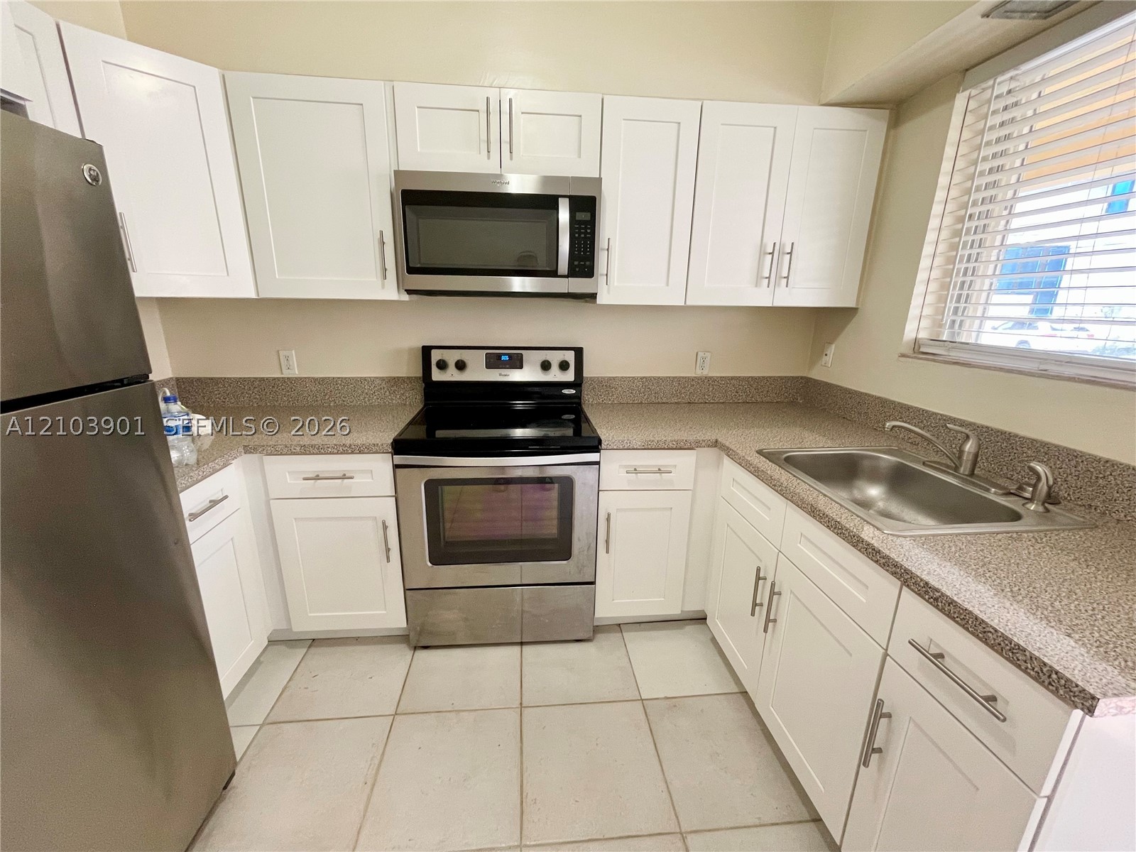 30 Park Dr #12-B, Bal Harbour FL 33154