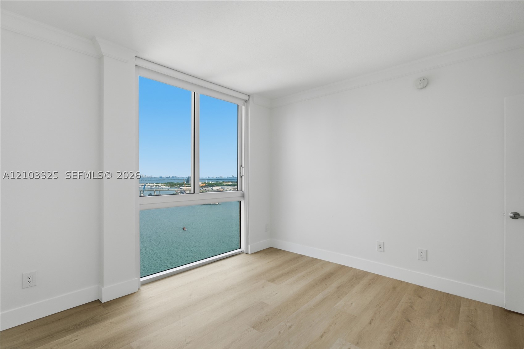 335 S Biscayne Blvd #2512, Miami FL 33131
