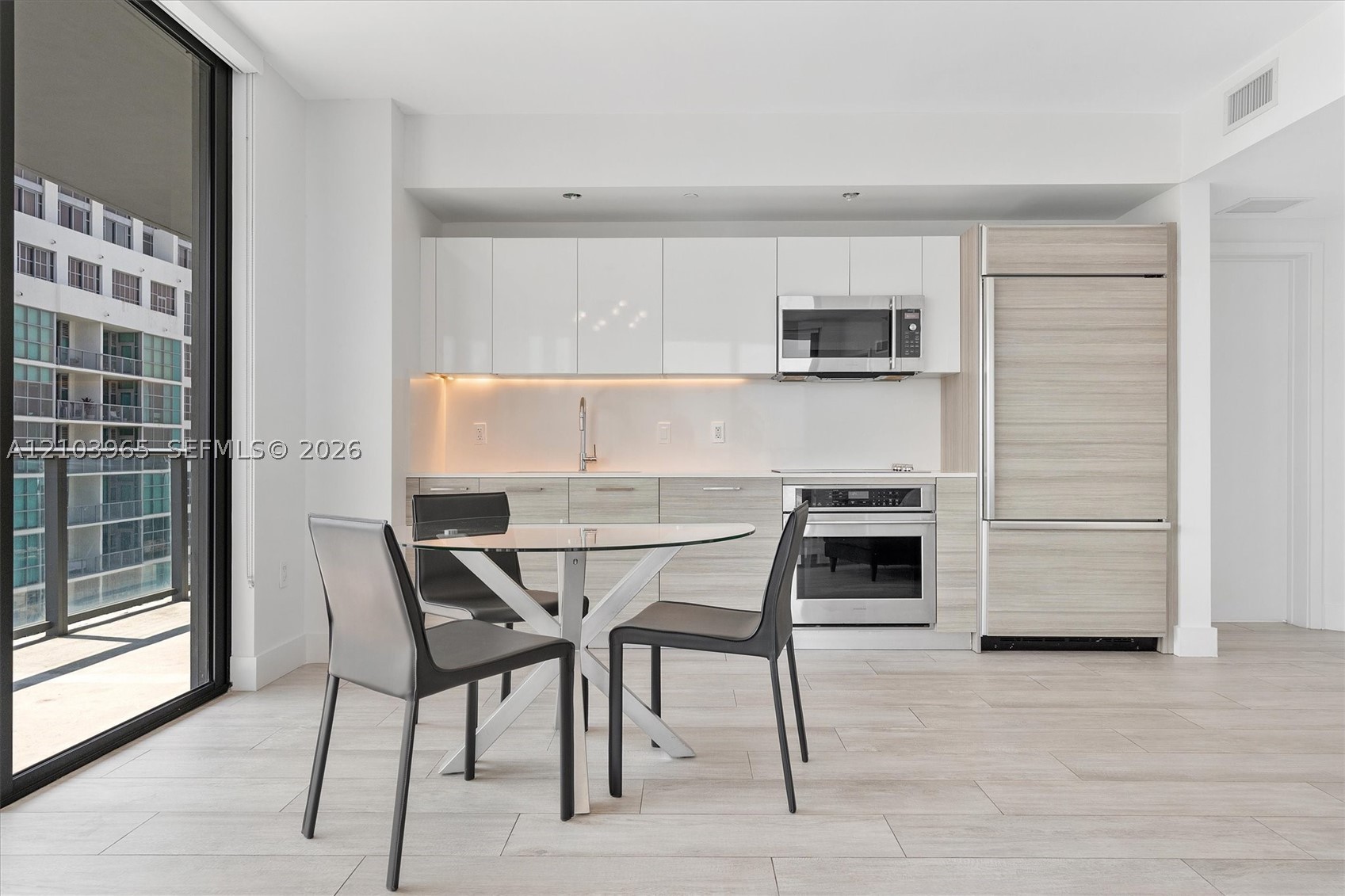 121 NE 34th St #2904, Miami FL 33137
