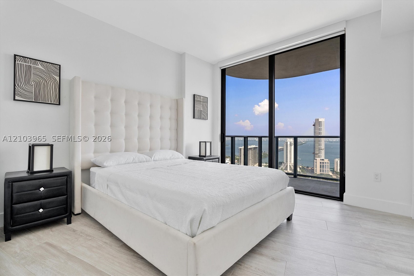 121 NE 34th St #2904, Miami FL 33137