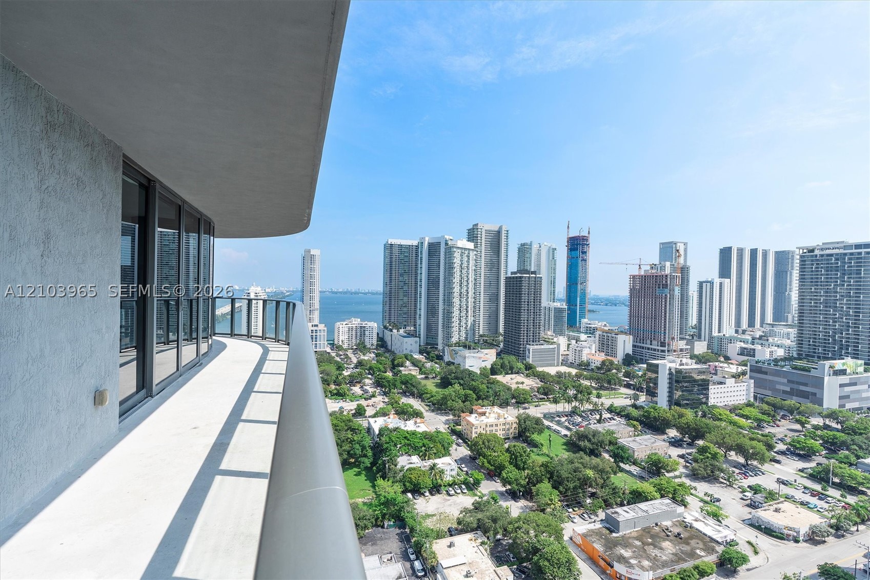 121 NE 34th St #2904, Miami FL 33137