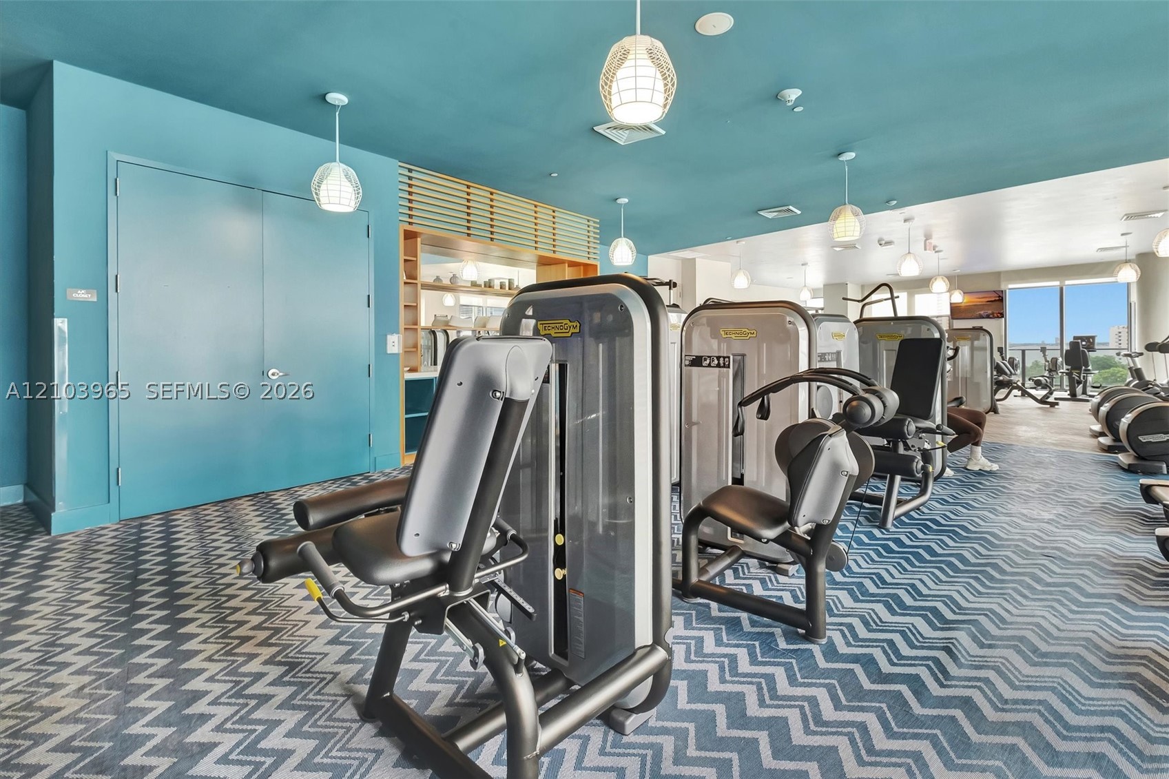 121 NE 34th St #2904, Miami FL 33137