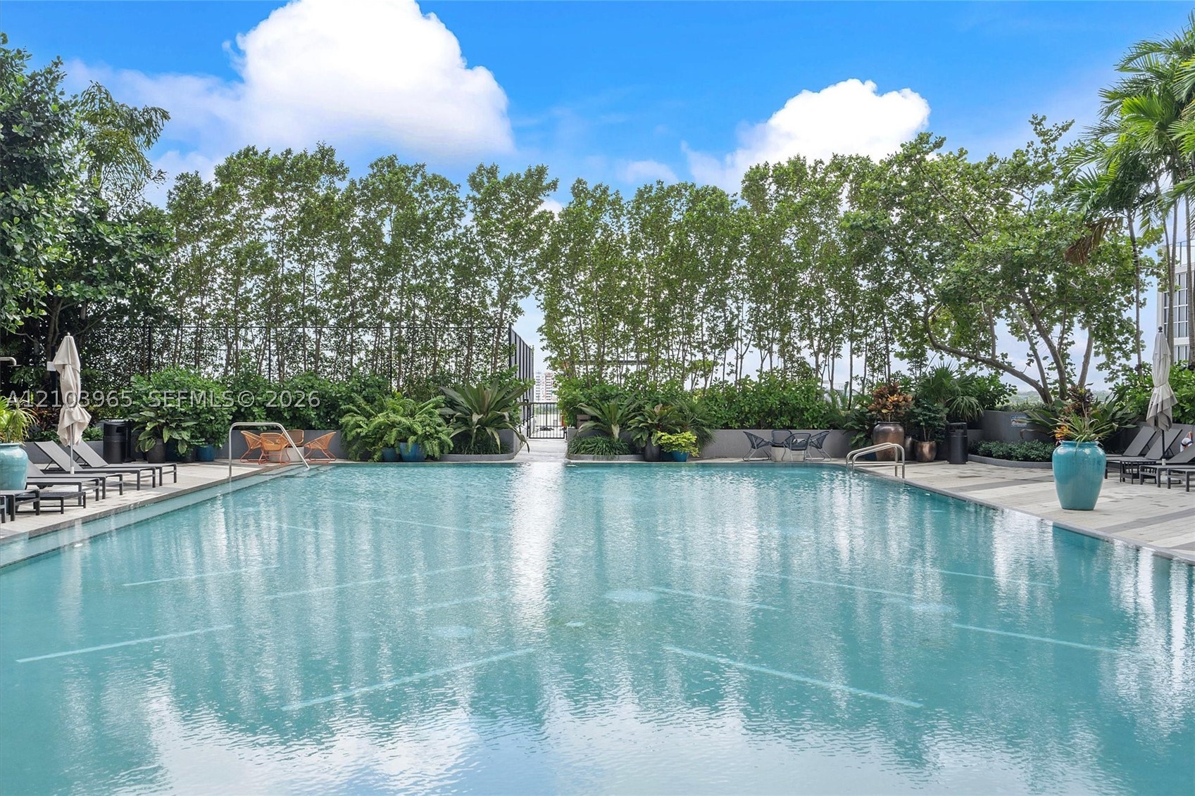 121 NE 34th St #2904, Miami FL 33137