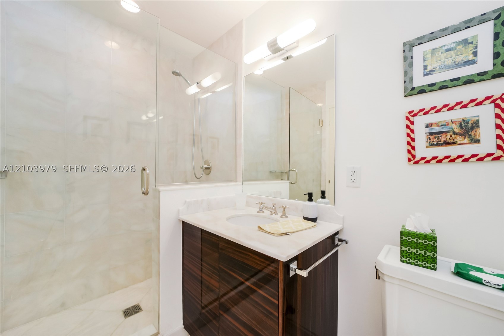 50 S Pointe Dr #2205, Miami Beach FL 33139