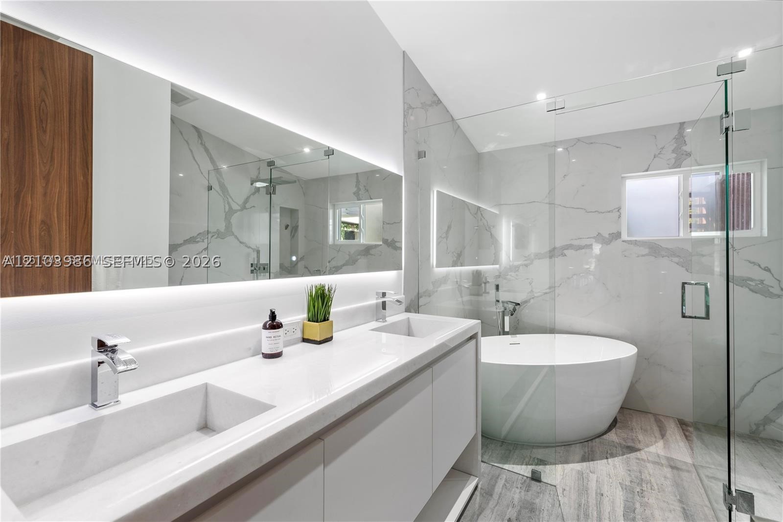 2406 Nassau Ln, Fort Lauderdale FL 33312