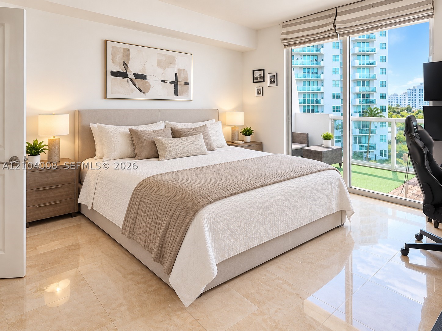 7900 Harbor Island Dr #923, North Bay Village FL 33141