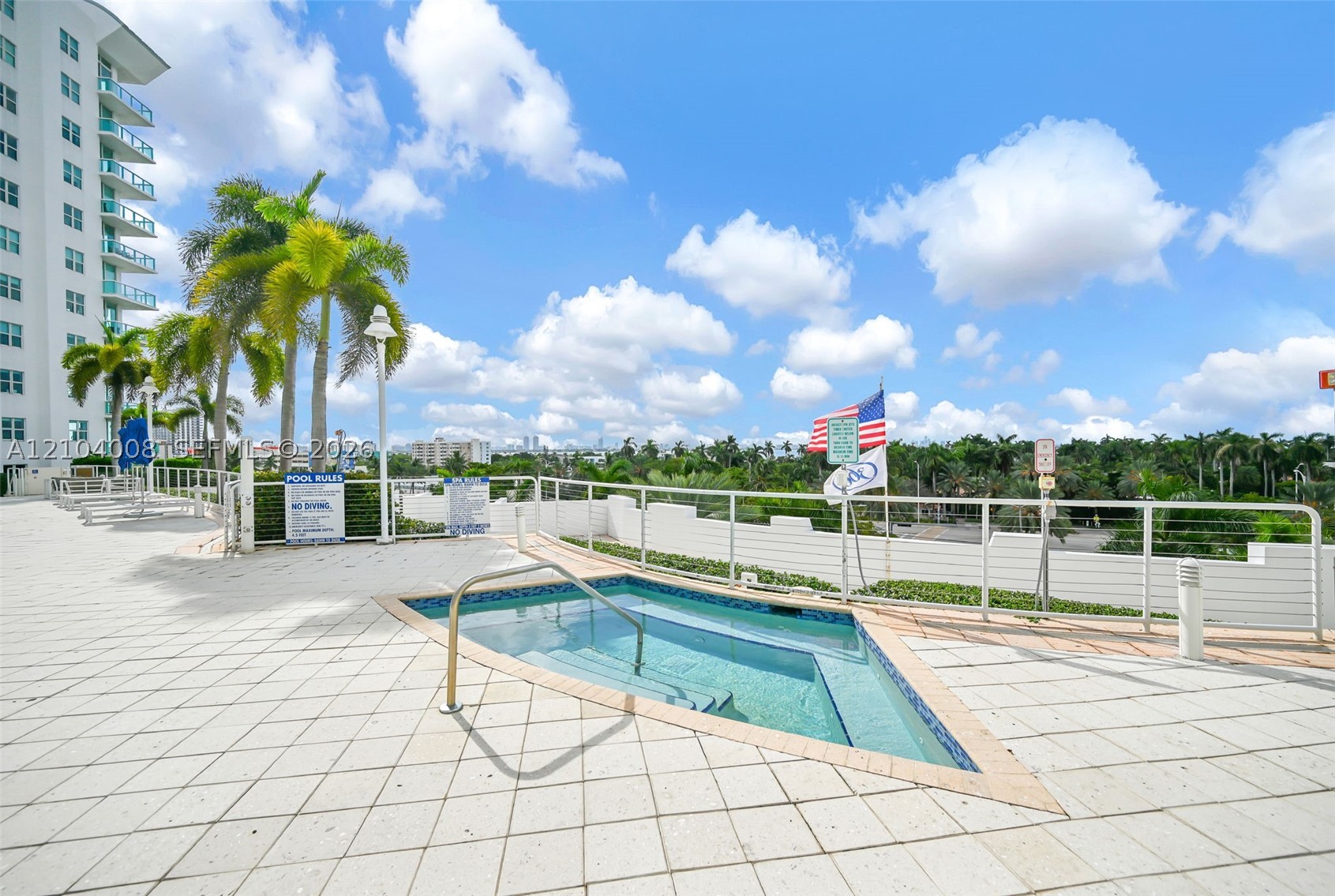 7900 Harbor Island Dr #923, North Bay Village FL 33141