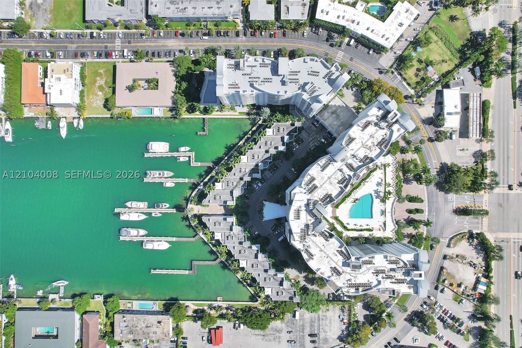 7900 Harbor Island Dr #923, North Bay Village FL 33141