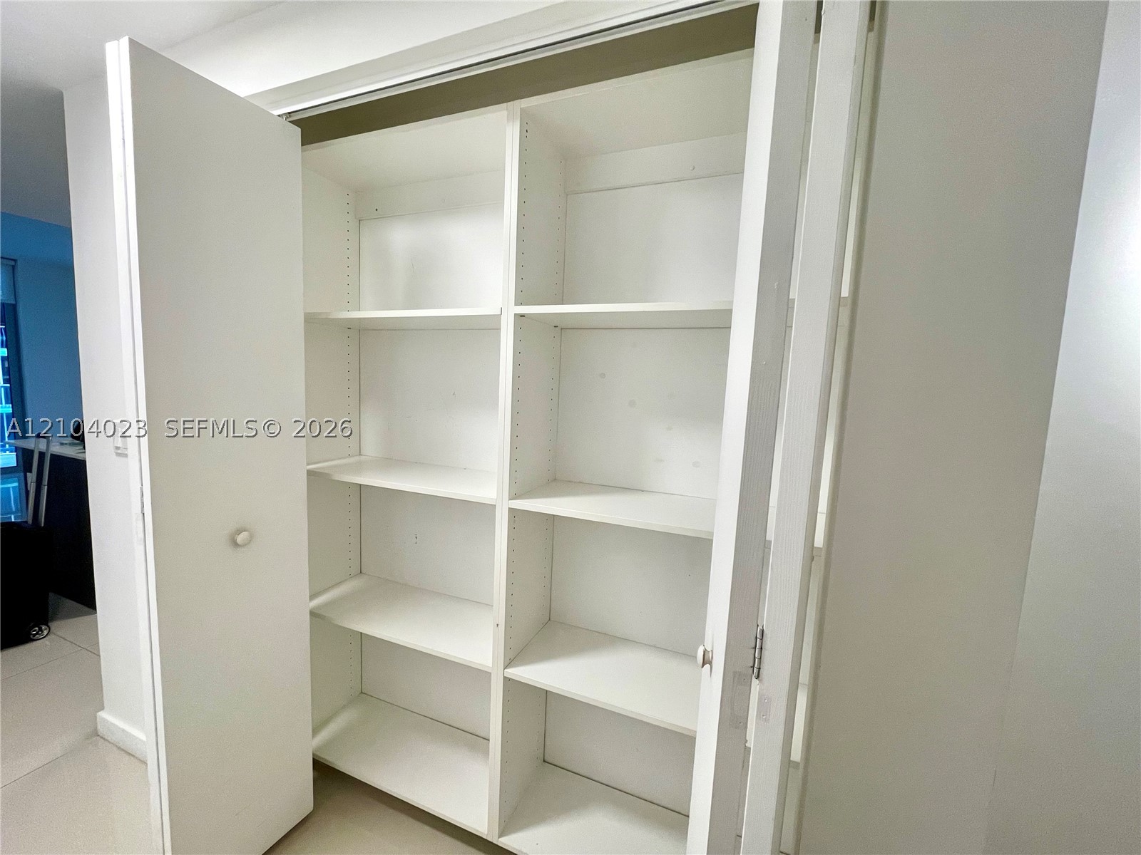 488 NE 18th St #2204, Miami FL 33132