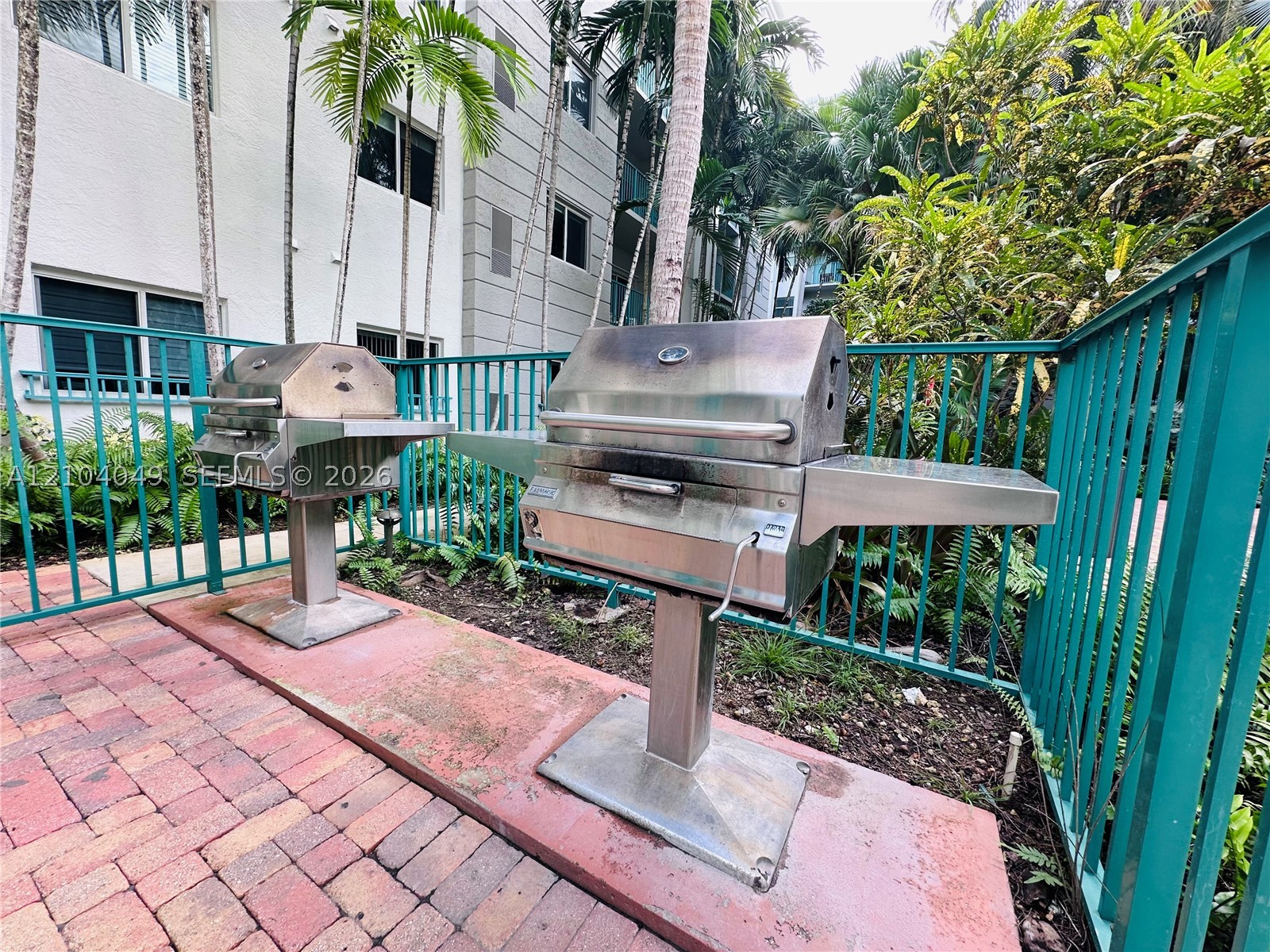 6001 SW 70th St #654, South Miami FL 33143