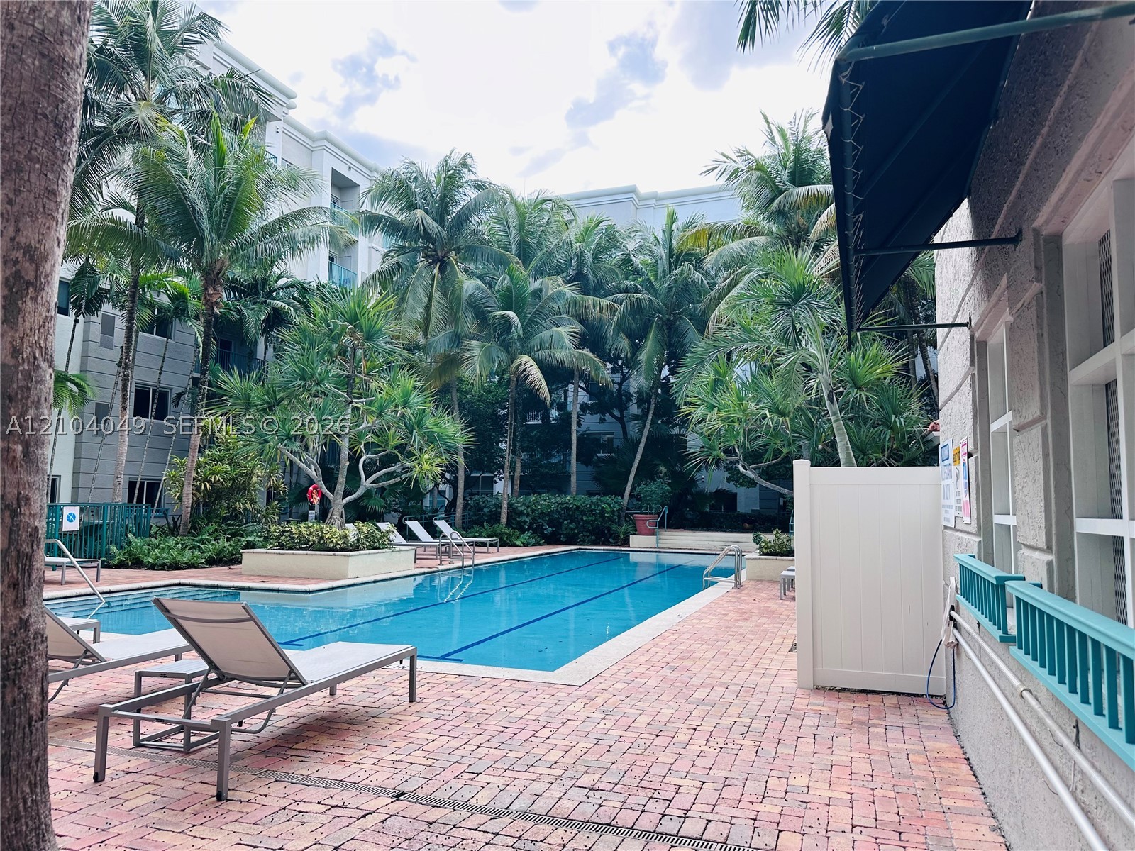 6001 SW 70th St #654, South Miami FL 33143