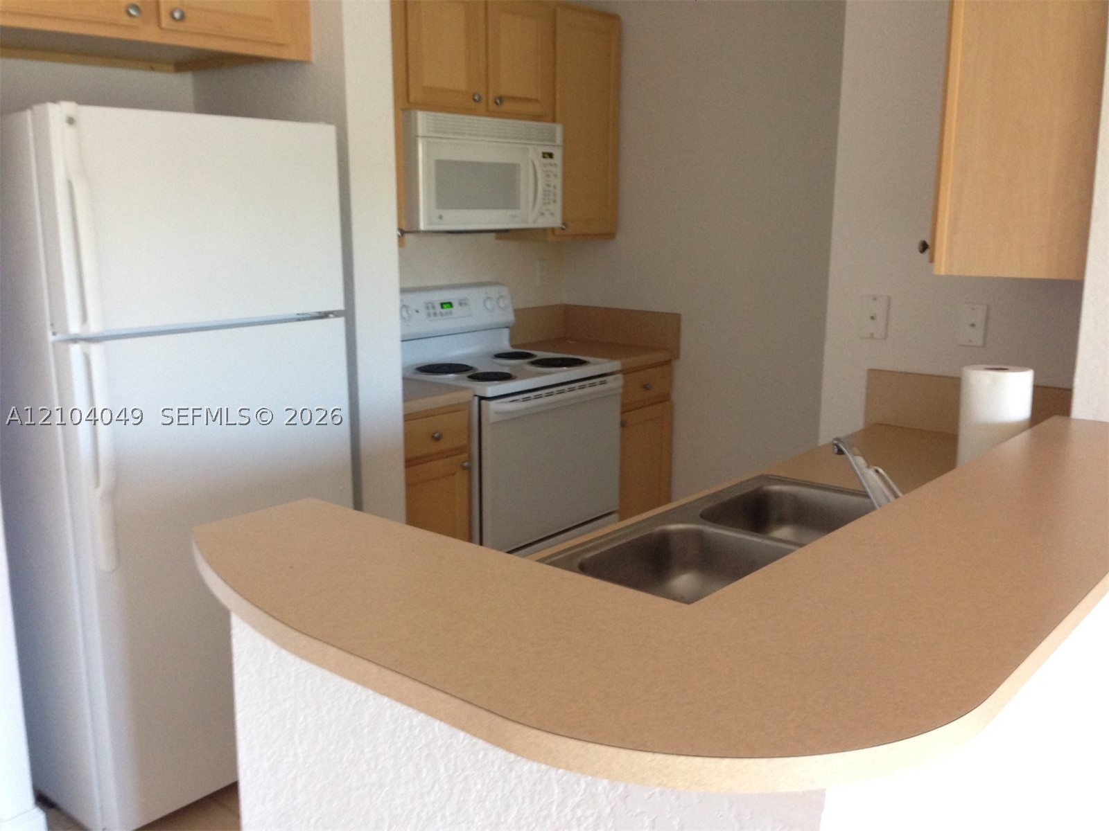 6001 SW 70th St #654, South Miami FL 33143