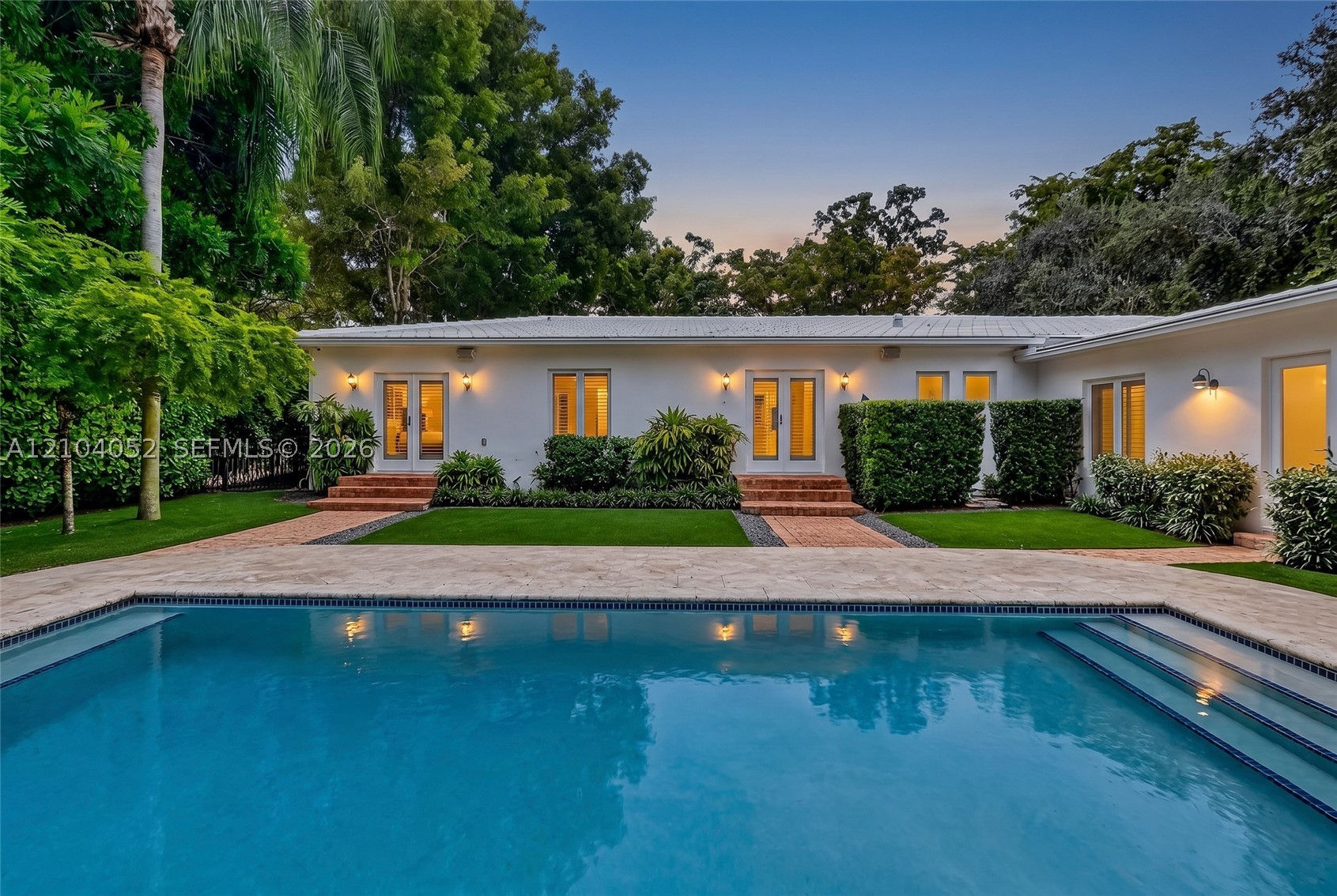 521 San Juan Dr, Coral Gables FL 33143