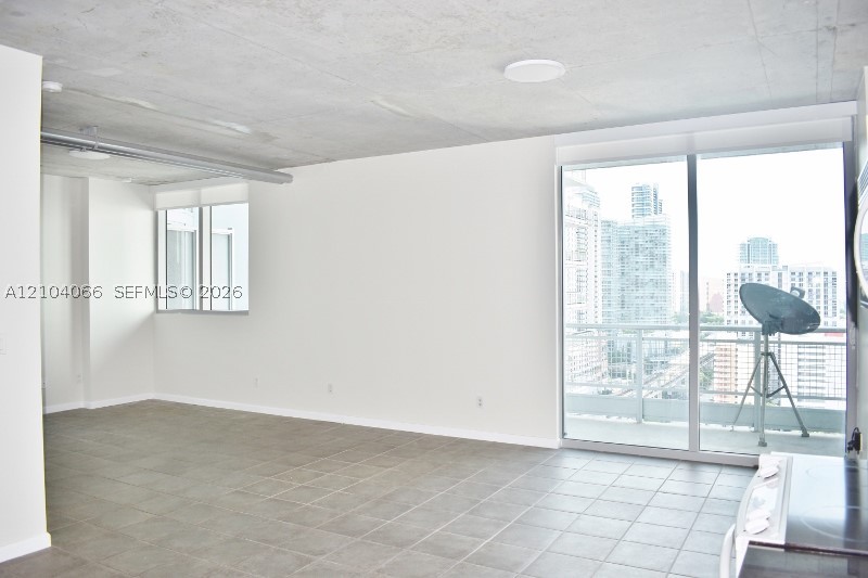 690 SW 1st Ct #2325, Miami FL 33130