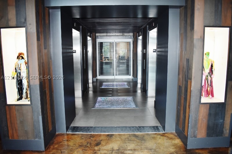 690 SW 1st Ct #2325, Miami FL 33130