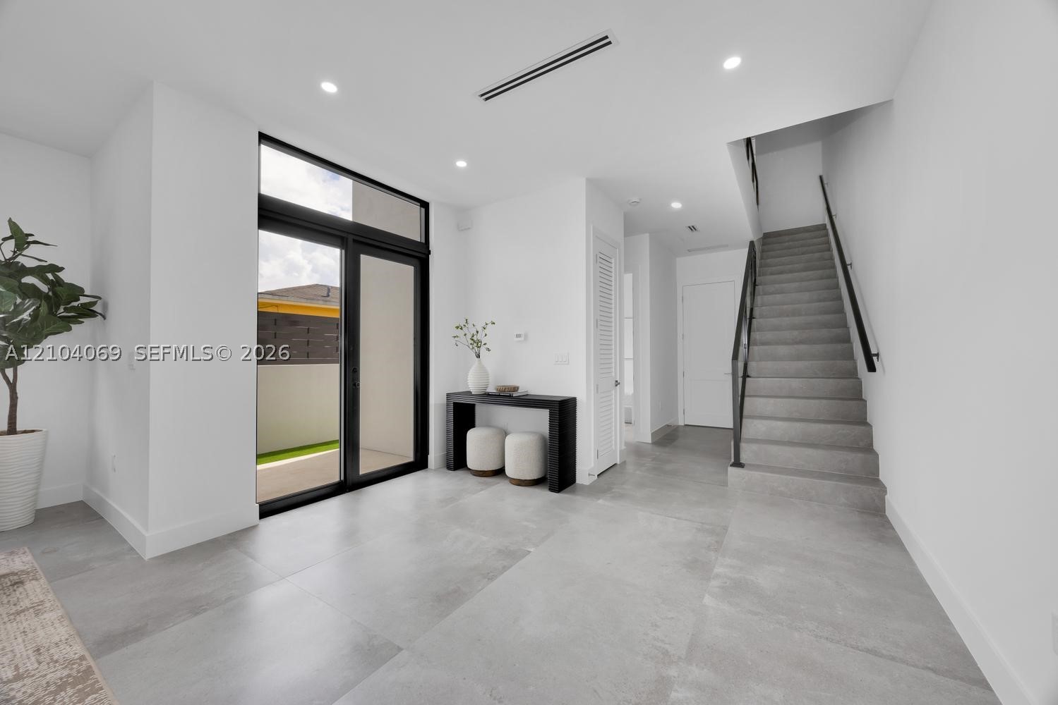 1771 NW 3 St, Miami FL 33125