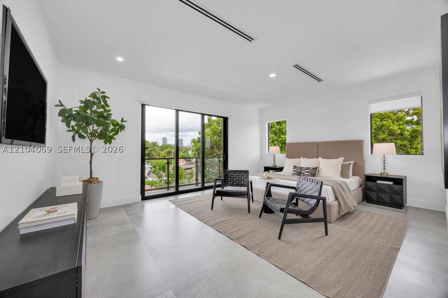 1771 NW 3 St, Miami FL 33125