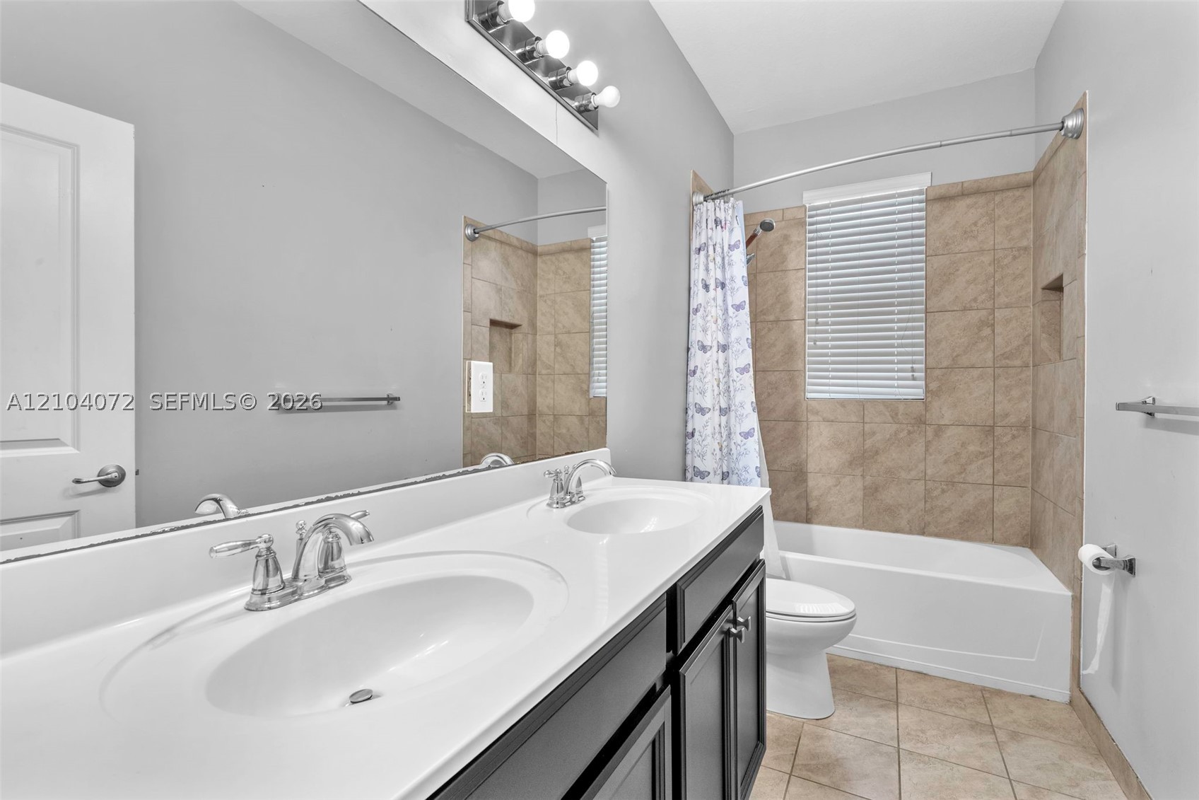 2190 SE 2nd St #2190, Homestead FL 33033