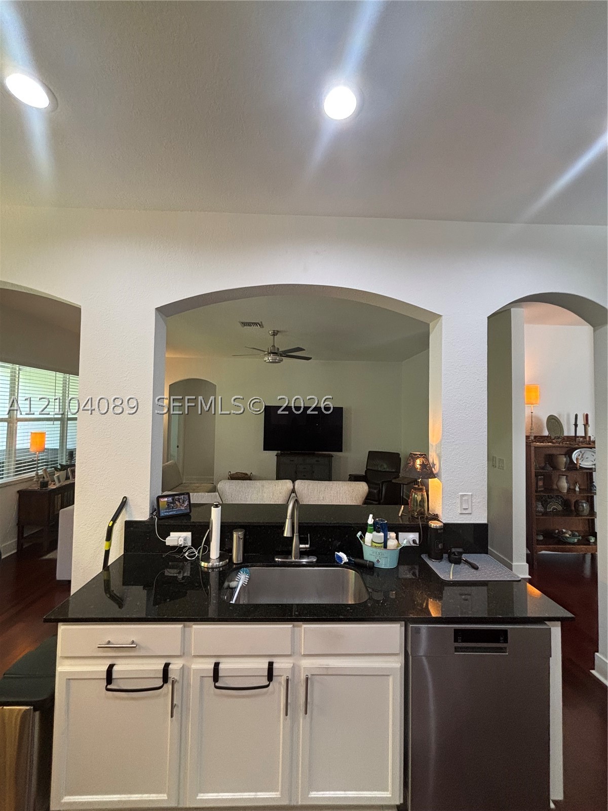 Weston FL 33332 - A12104089