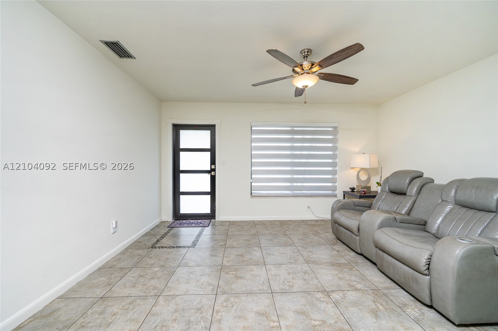 10455 SW 43rd Ter, Miami FL 33165