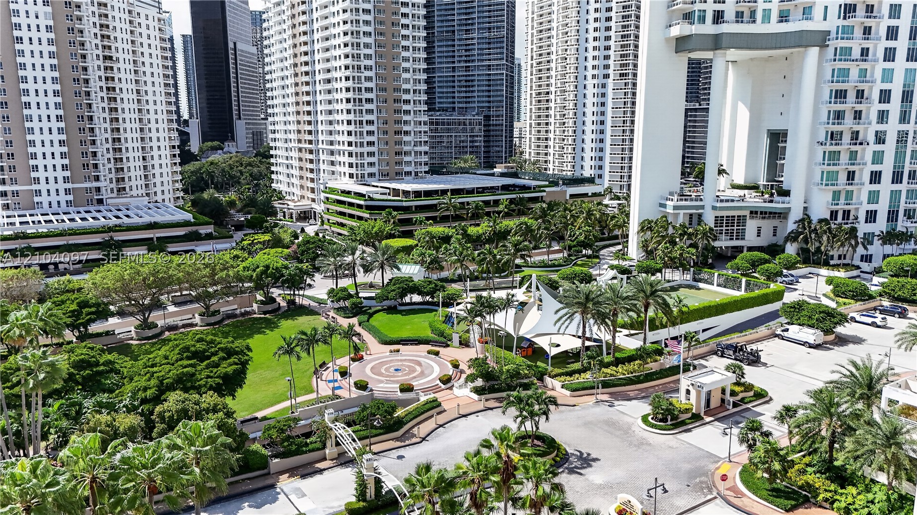 540 Brickell Key Dr #916, Miami FL 33131