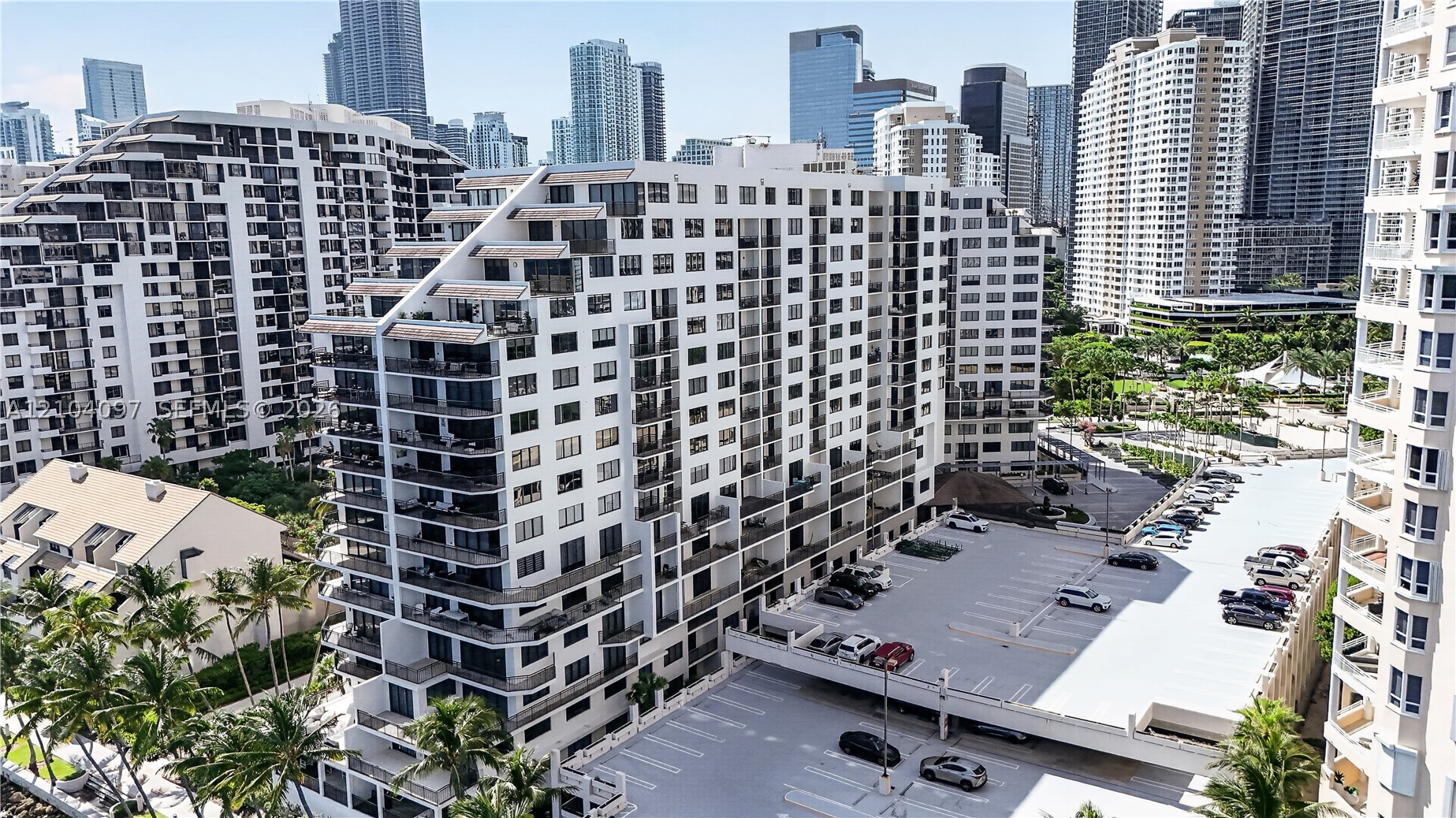 540 Brickell Key Dr #916, Miami FL 33131