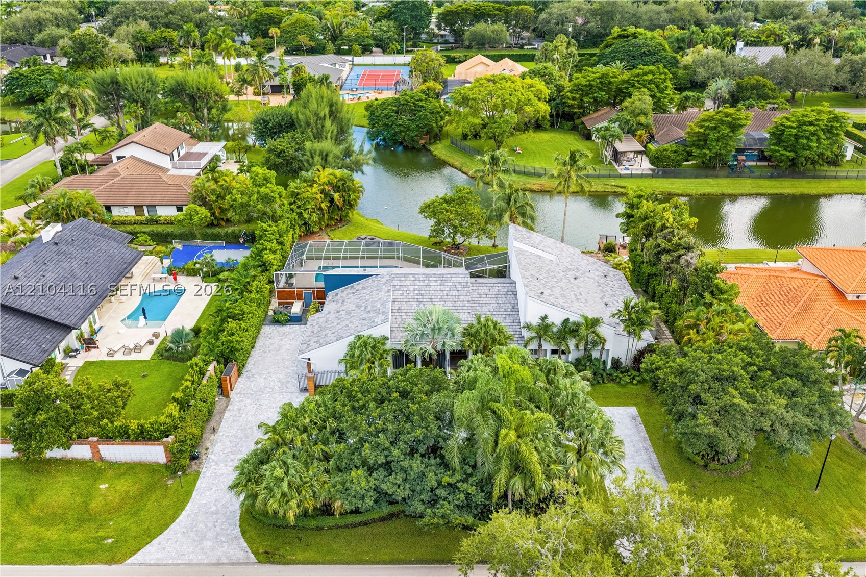 8740 SW 104th St, Miami FL 33176