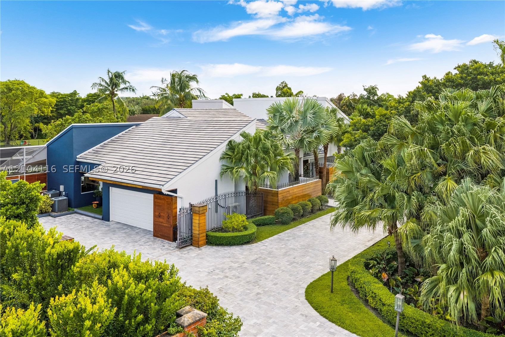 8740 SW 104th St, Miami FL 33176