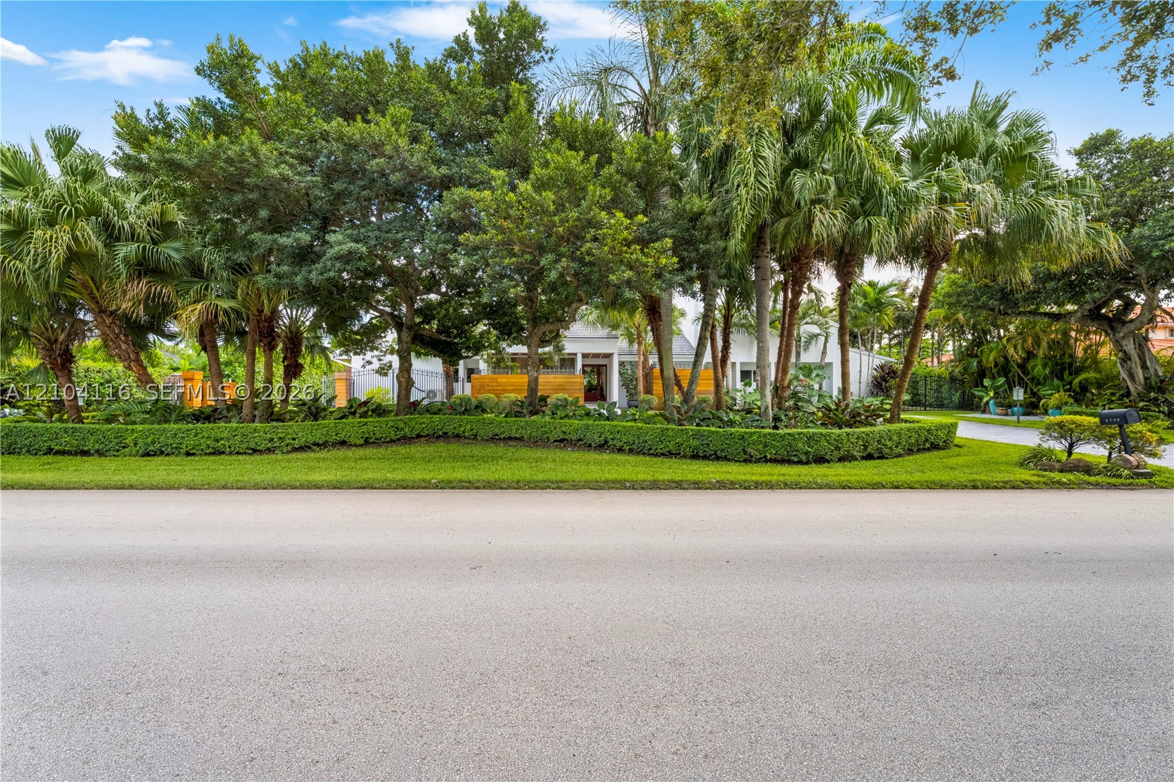 8740 SW 104th St, Miami FL 33176