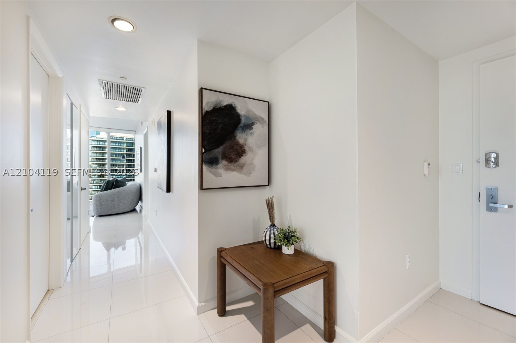 485 Brickell Ave #4804, Miami FL 33131